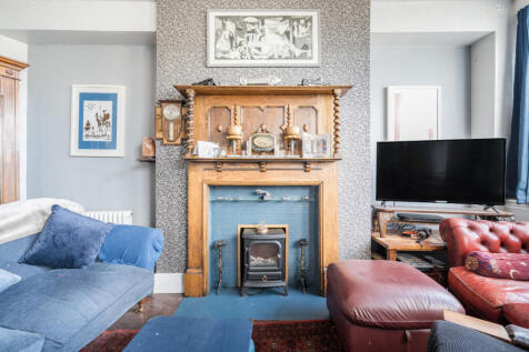 1347473-7-68b5d5e...