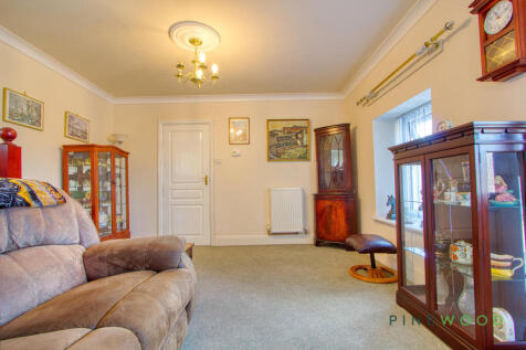 Living Room (Annexe)