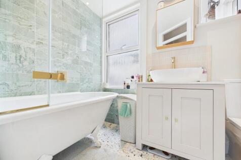 CAM03519G0-PR0342...