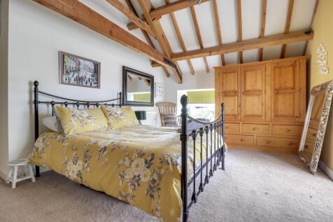 30- Rob Hammond EweMove Pontefract