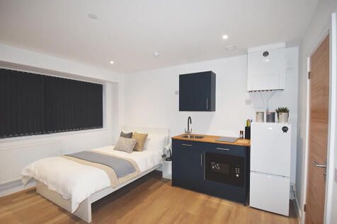 Flat in NG1 3FB