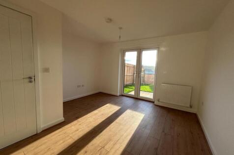 Greenlock Place, Leeds, LS9 photo 3