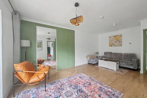 Reception room 2