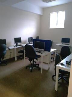 Office to rent Image 4