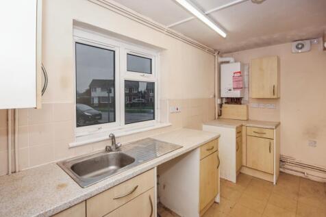 64 Longsands Road, St. Neots, Cambridgeshire PE19 1TE