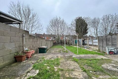 WhatsApp Image 20...