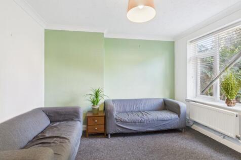 Rockingham Road photo 3