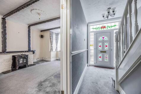 17 Madeira Road, Hilsea-Small-PorticoMarketing-Sol