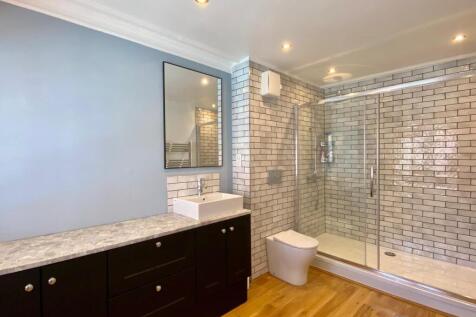 En Suite Shower Room