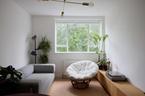 296335 - BEVIN COURT_27.JPG