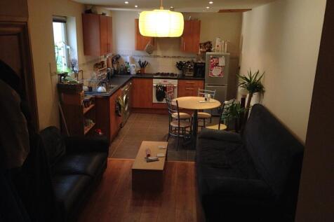 2B Albany Rd (11)