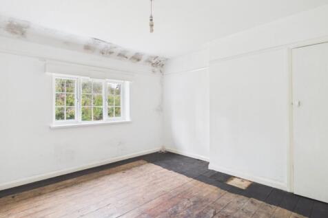 Front Bedroom