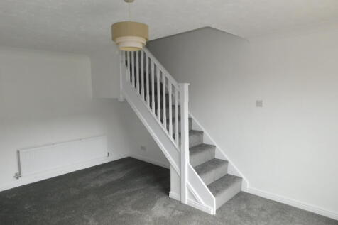 Burdett Grove, PE7 photo 4