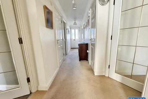 image00004_blurred (6)