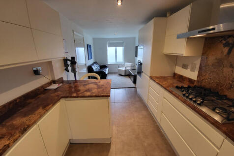 Sadler Court, Hulme, Manchester. M15 5RP photo 4