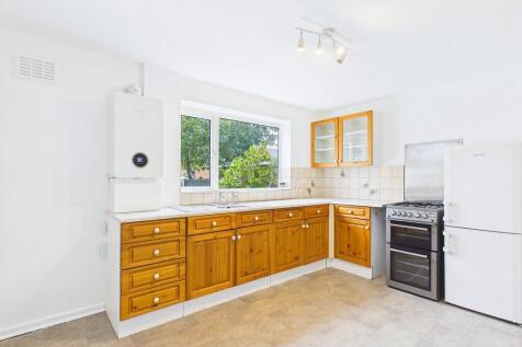 Studholme Crescent, Penwortham photo 3