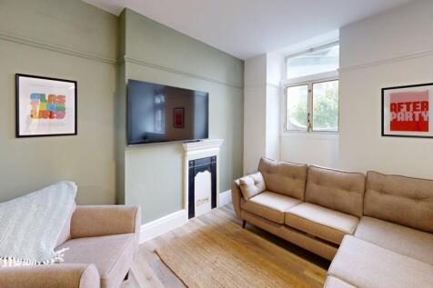 Flat 3, 31, St Nicholas Street BS1 1TP photo 3