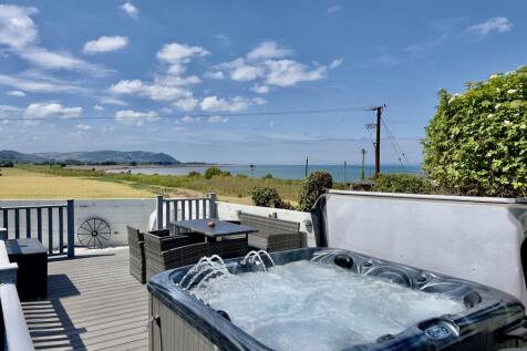 Hot tub &amp; Terrace