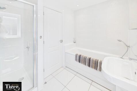 CAM03440G0-PR0373...