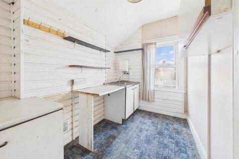 Flats 1 - 3, 4 Hopkins Street Weston-Super-Mare, N