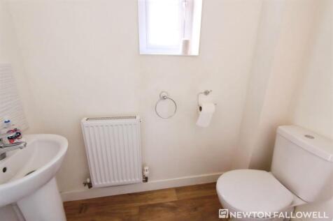 Bath Close, Bourne, PE10 photo 4