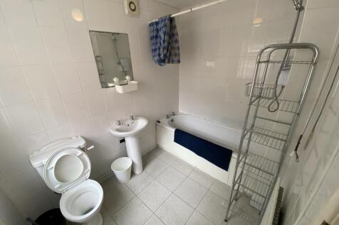 29 Eagle Street, Leamington photo 3
