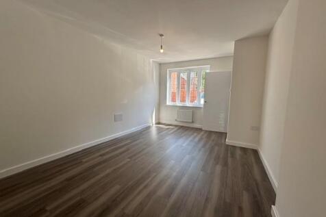 Bennett Place, Heald Green photo 3