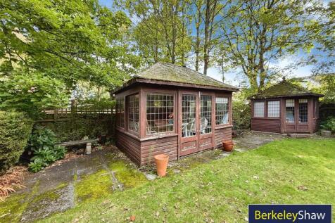 35be0827--40AA-A8FD-A37FBF477584-55072-000008227EA