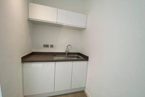 105 Chorley Road, Swinton,  photo 5