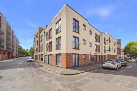 Property Image 9