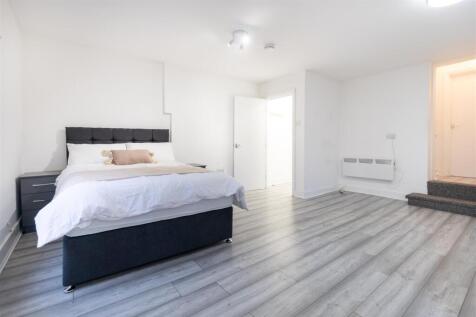 studio room 1 (1 of 1).jpg