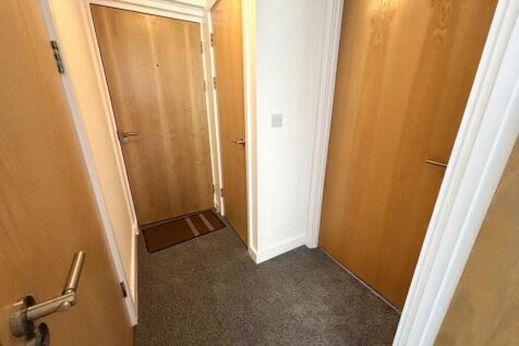 Longstone Hill, Carbis Bay, TR26 photo 3