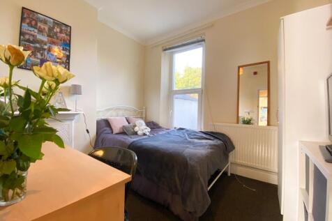 Miskin Street, Cathays photo 3