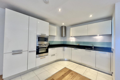 St James Court, 41 Grand Parade, Leigh-On-Sea photo 4