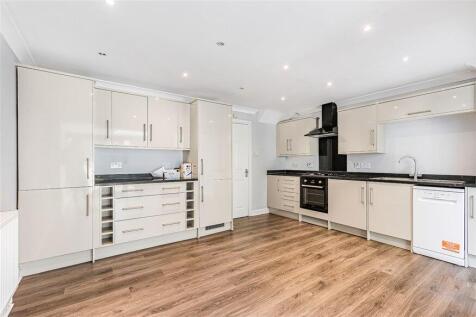 Aplins Close, Harpenden, AL5 photo 3