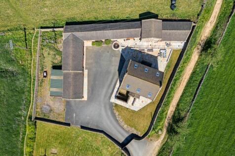 90682_Highfield-House-Cross-Lane  (2)_low.jpg