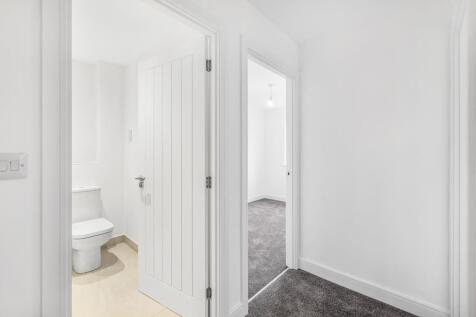 2 &amp; 6 Marshall Drive (Cowbit)-66.jpg