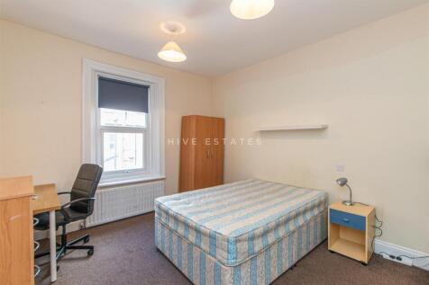 Chester Street, Shieldfield, Newcastle Upon Tyne photo 5