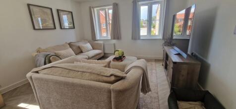 118 Cornfield Drive, Gravesend, Kent, DA11 photo 4