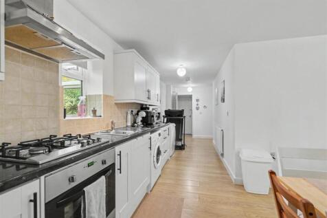 Open Living Kitchen_4.jpeg