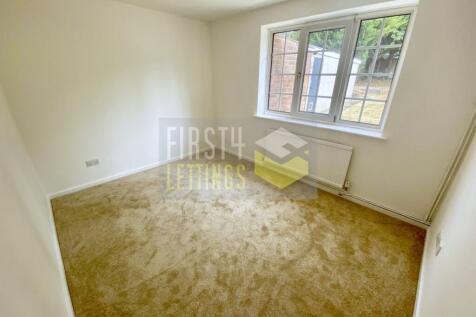 Stretton Road, Great Glen, LE8 photo 5