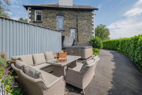 Seating area and hot tub