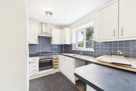 Tudor Close, Stockport, SK5 photo 3