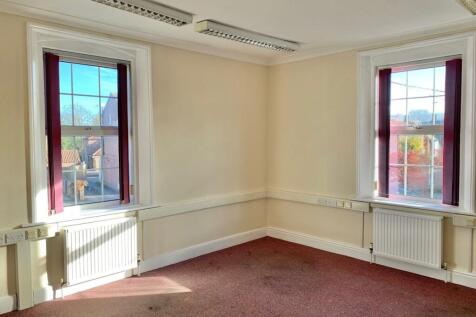 Office to rent Image 3