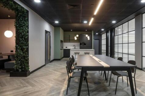 01ac5e7920534a5594cc237323bc9448_Photo_5_large.j