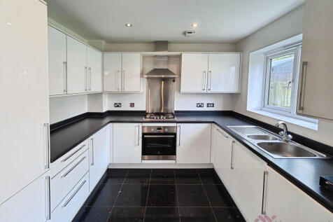 Salisbury Avenue, Bolton, BL1 photo 5