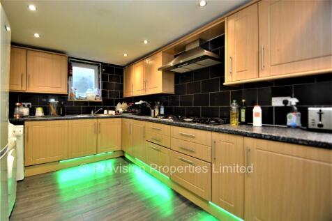 Mayville Avenue, Hyde Park, Leeds, LS6 photo 3
