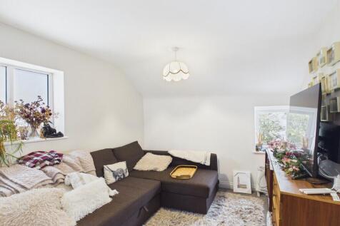 Trinity Lane, Cheltenham, GL52 2NT  photo 2