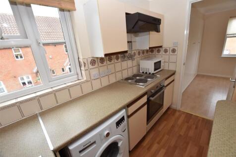 Spencer Court, South Woodham Ferrers photo 3