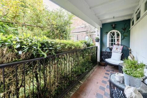 Property Image 16